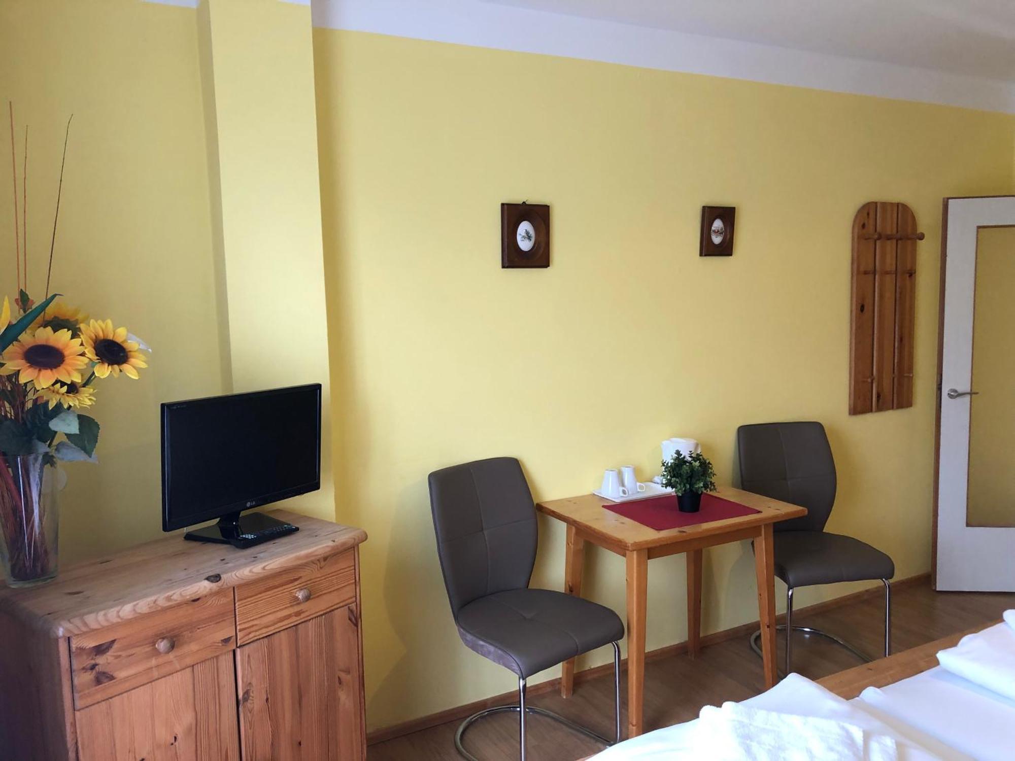 Hotel Oetscherblick Лакенхоф Екстериор снимка